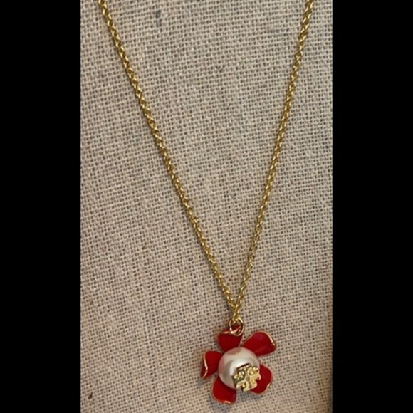 Tory Burch Gold And Samba Red Pearl Flower Necklace - Picture 7 of 7
